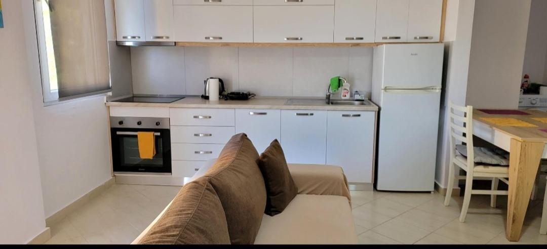 Antea Apartments 1-2 Vlorë Εξωτερικό φωτογραφία