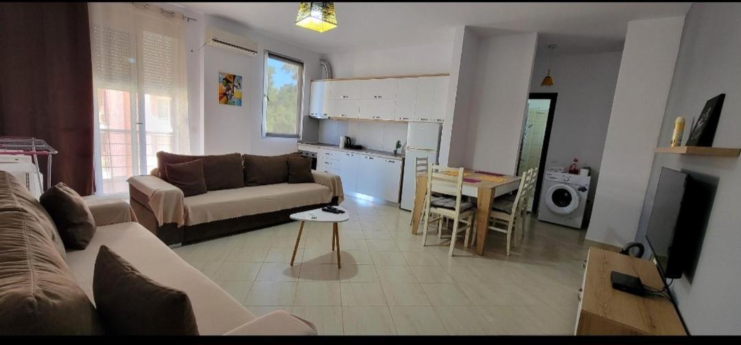 Antea Apartments 1-2 Vlorë Εξωτερικό φωτογραφία