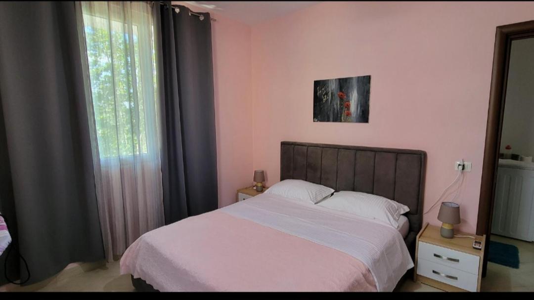 Antea Apartments 1-2 Vlorë Εξωτερικό φωτογραφία